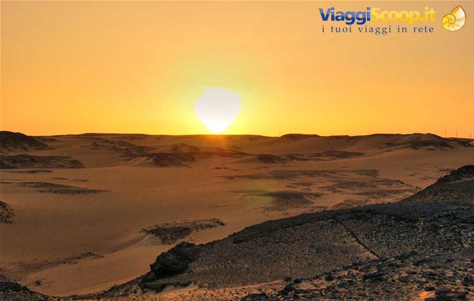 Tramonto nel deserto