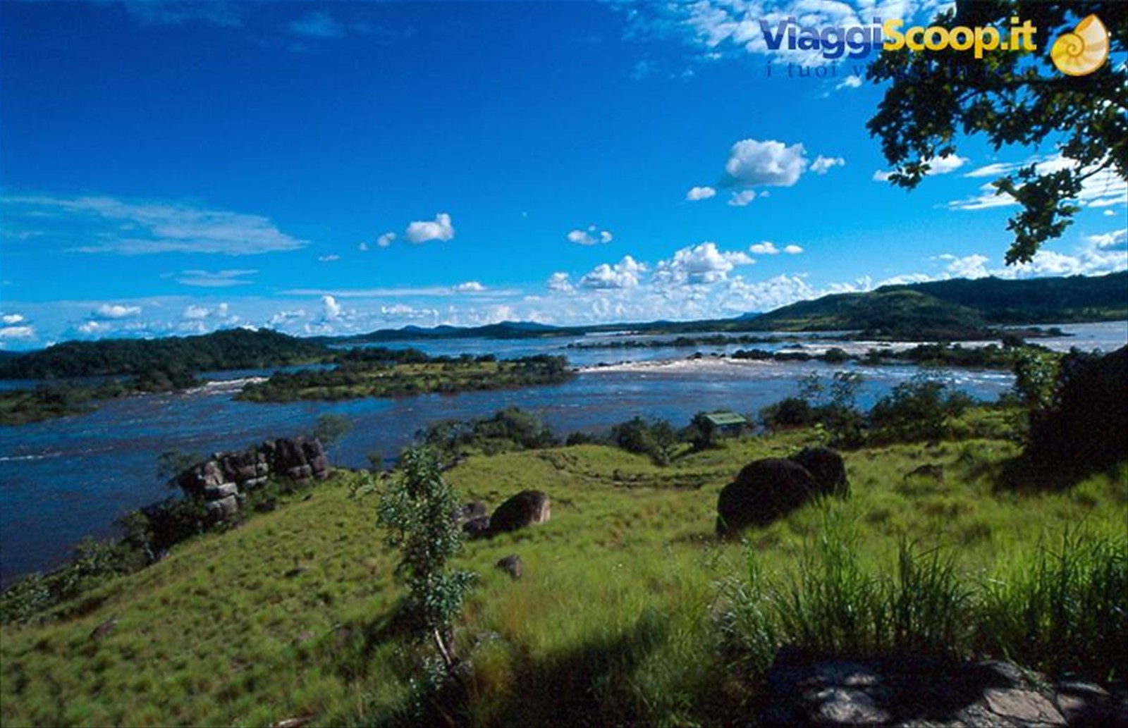 Cascate sul fiume Orinoco a Puerto Ayacucho