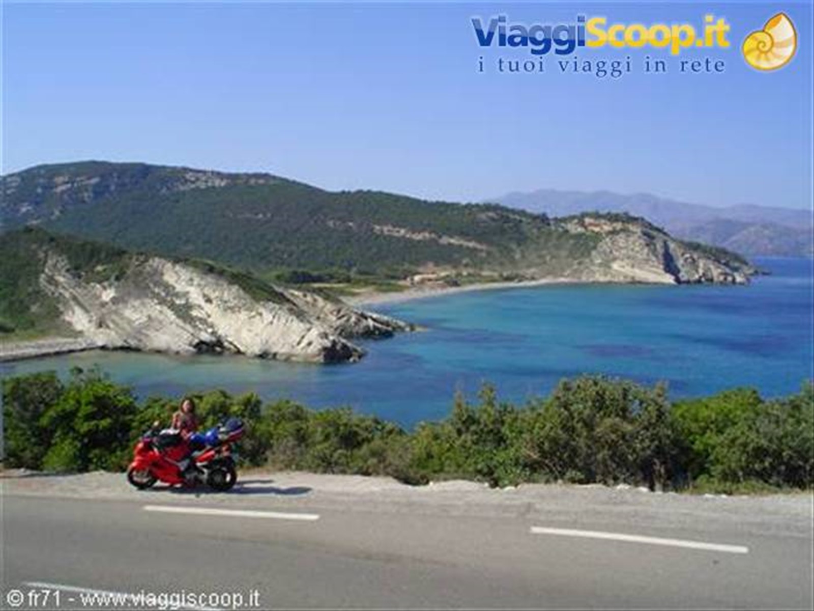 A STRAPIOMBO SUL MARE