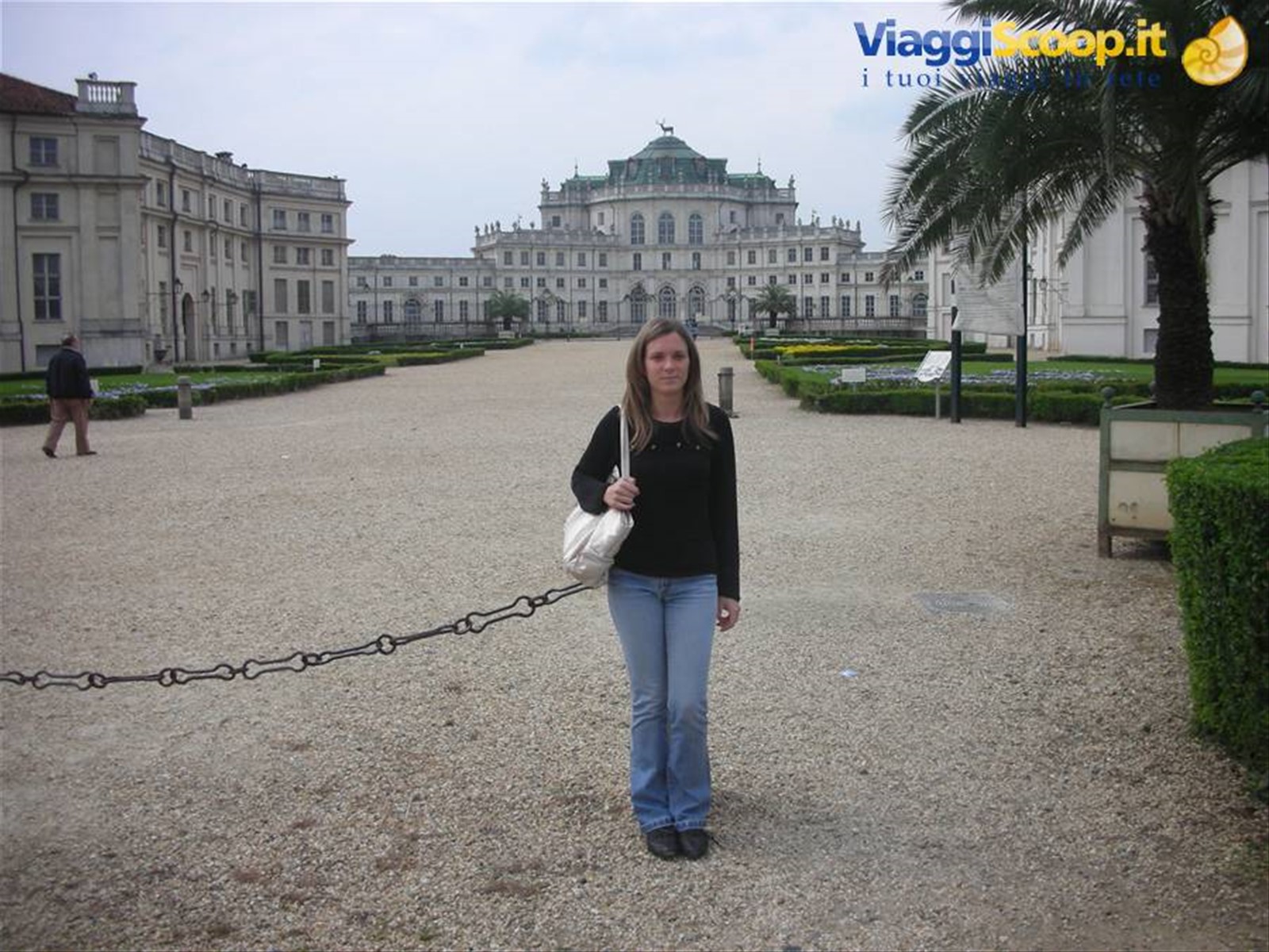 io e in sfondo palazzina di caccia di stupinigi