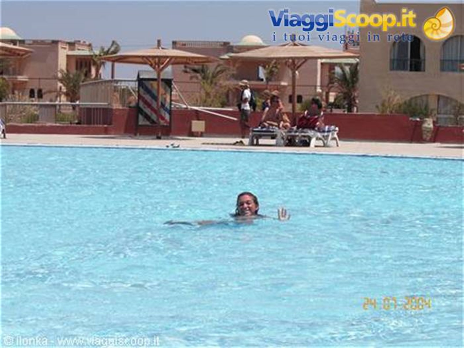 piscina del villaggio