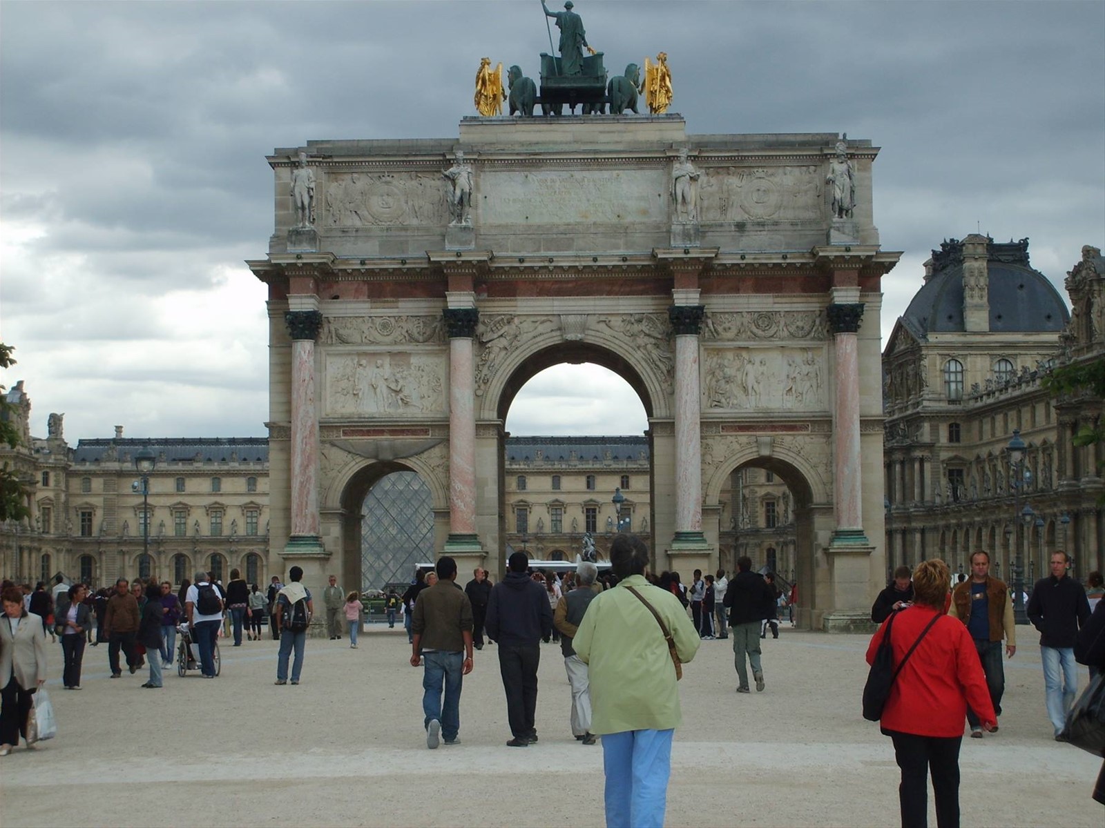 Verso il Louvre