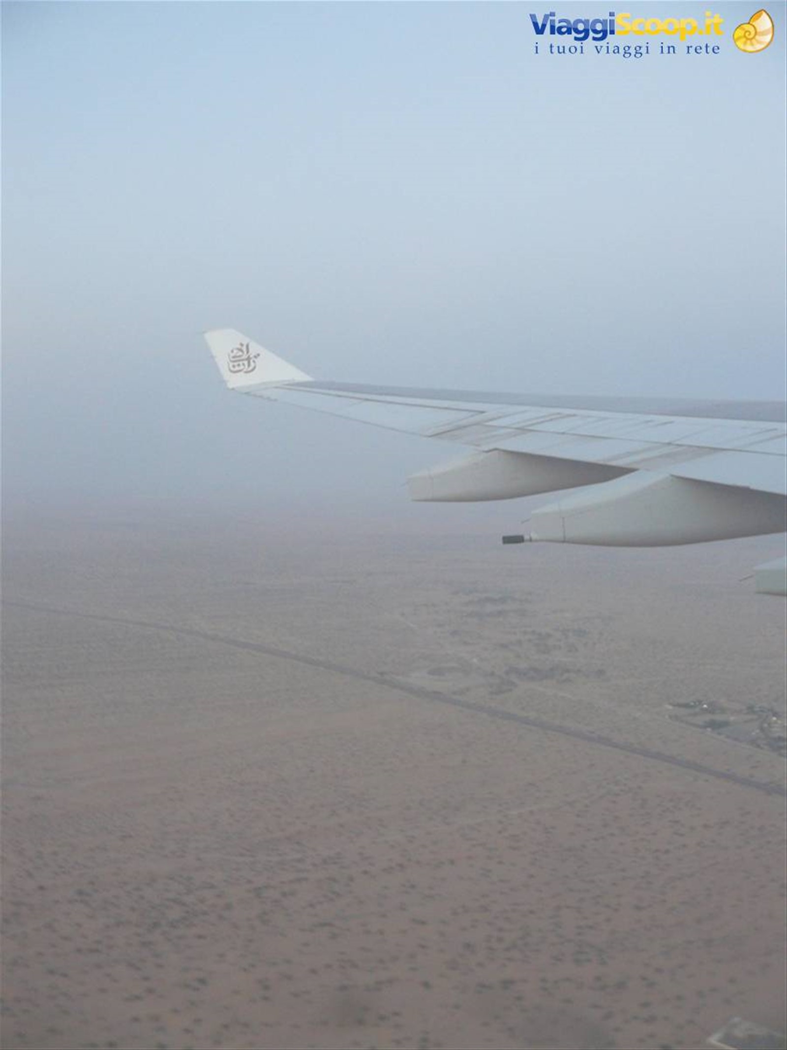 Sorvolando gli EAU