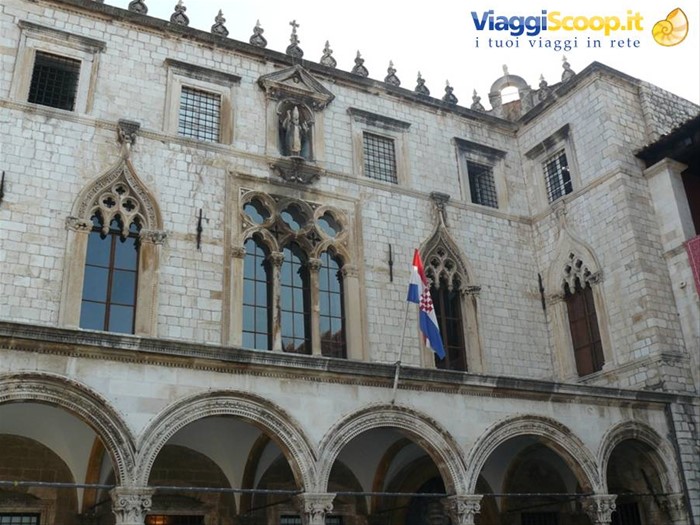 DUBROVNIK - Palazzo Sponza