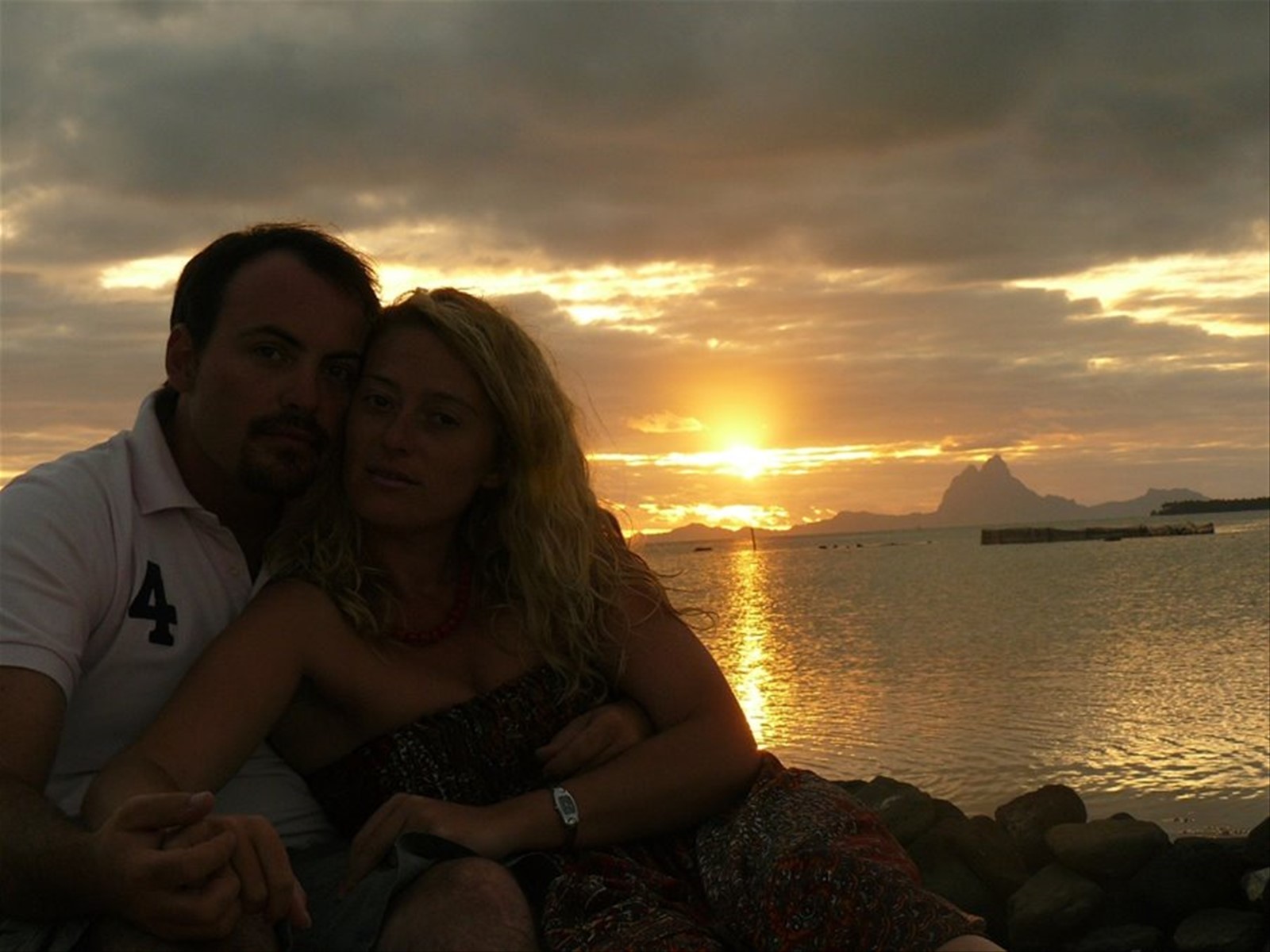 Tramonto su Bora Bora