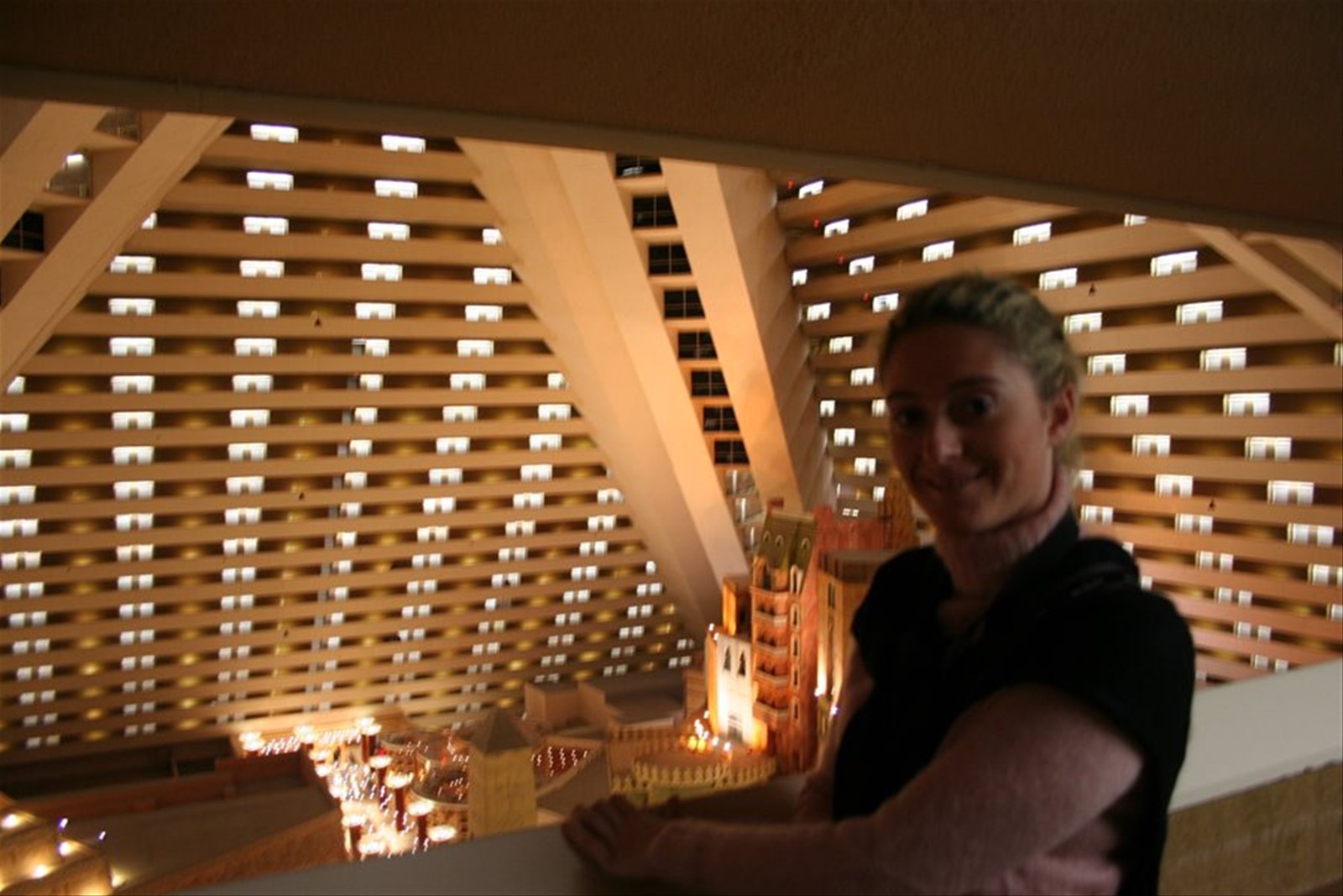 Las Vegas - La hall del Luxor dalla ns stanza