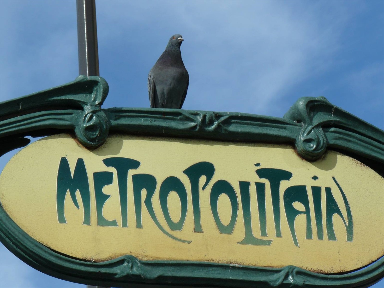 Metro St.Michel