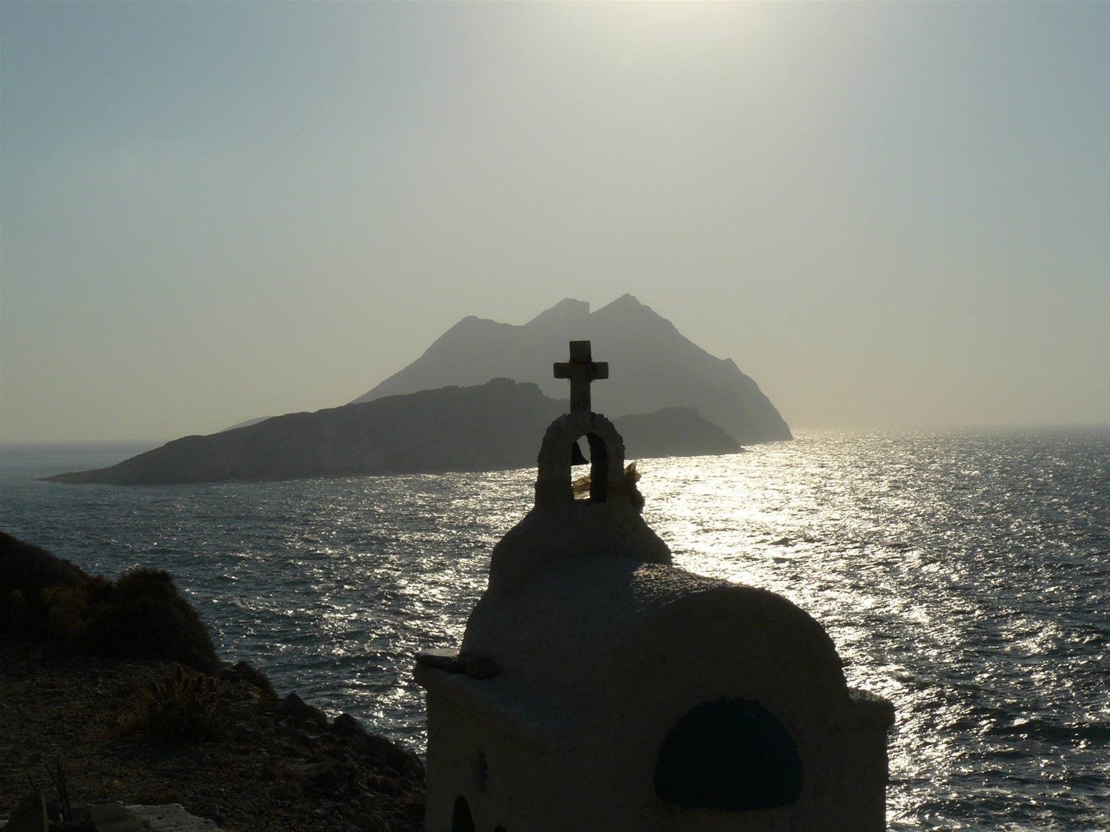Tramonto sull'Isola di Nikouria