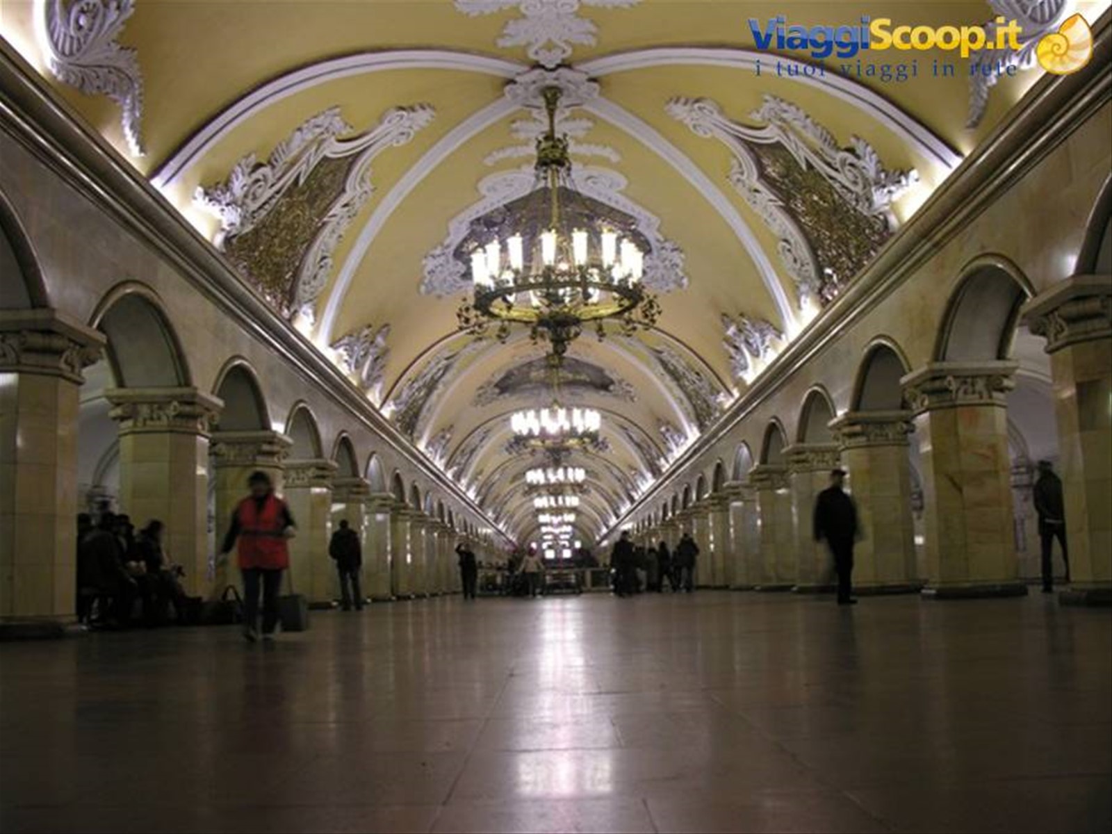 La metropolitana - Fermata Komsomolskaya
