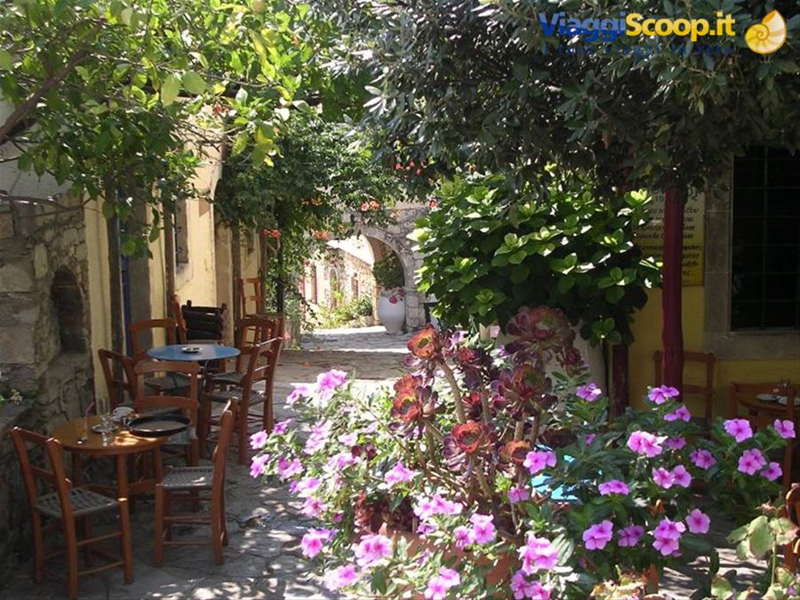 Creta - Heraklion, Arolithos Village