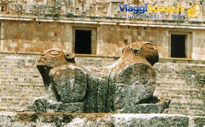 Uxmal: ChacMol