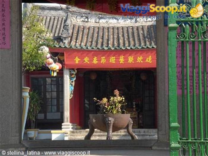 Hoi An: le case antiche, congregazioni e altari