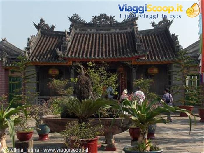 Hoi An: le case antiche, congregazioni e altari
