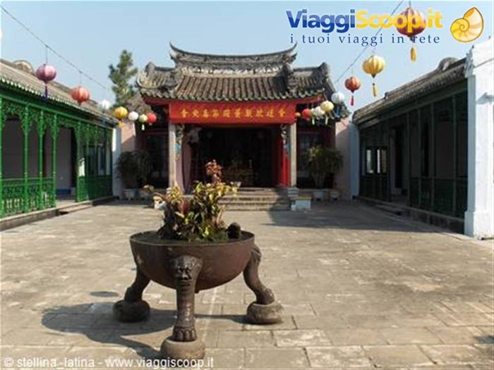 Hoi An: le case antiche, congregazioni e altari