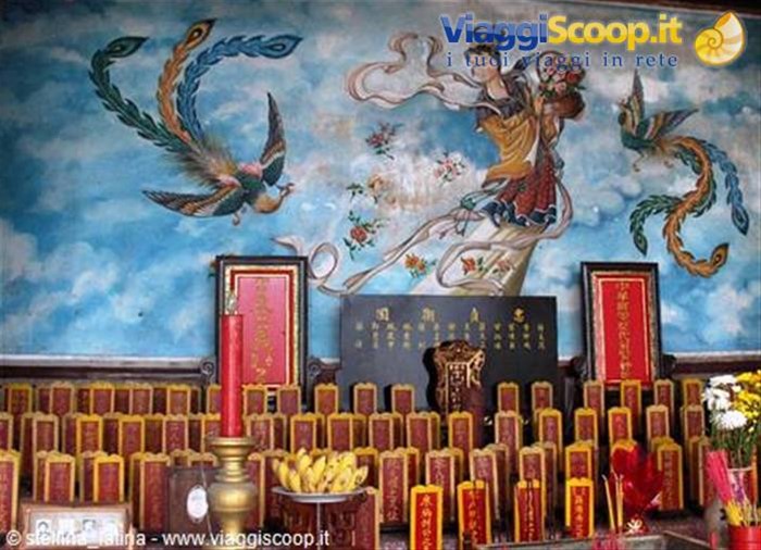 Hoi An: le case antiche, congregazioni e altari