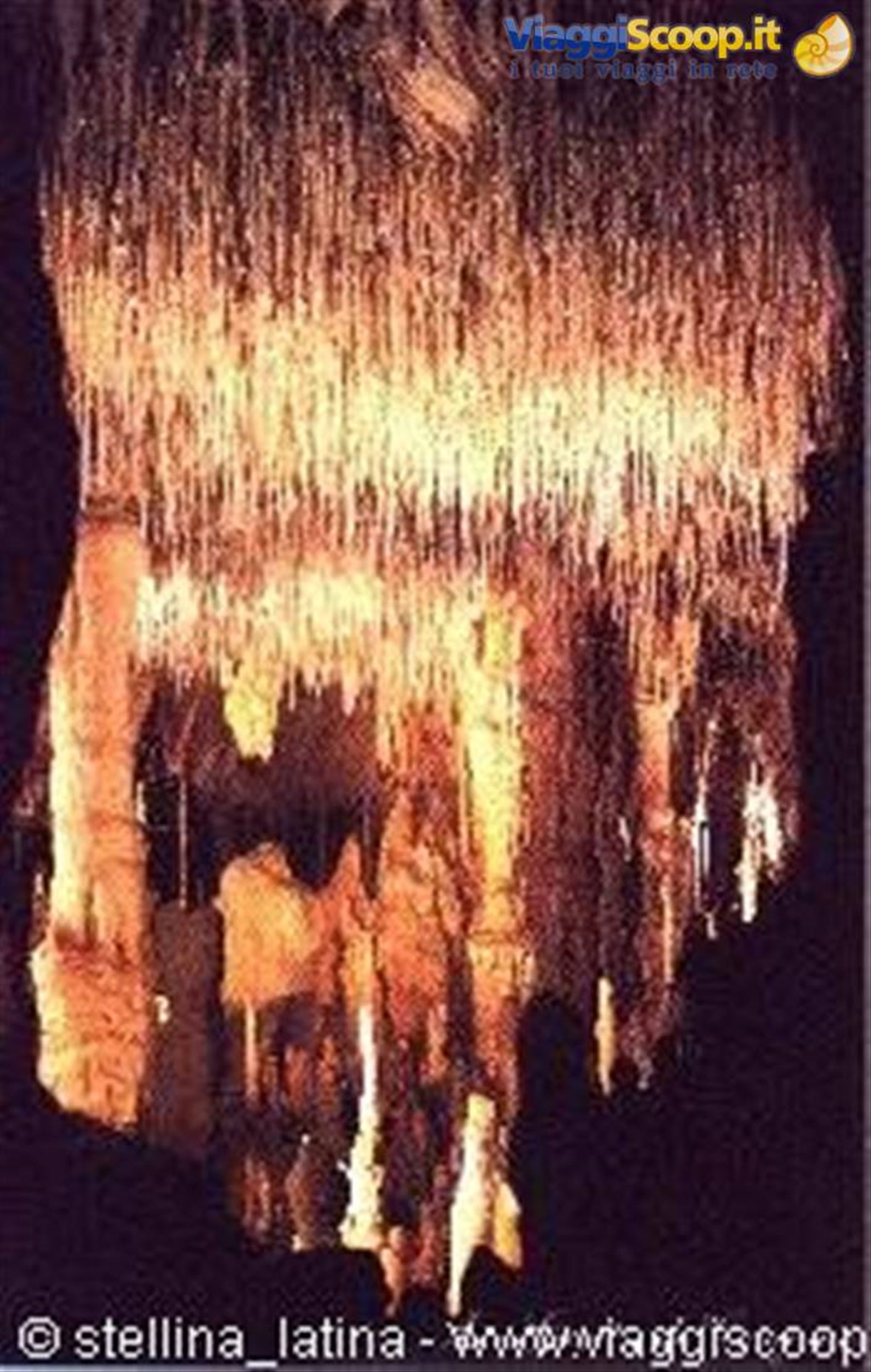 Grottes de Cougnac (Payrignac) stalattiti - da internet