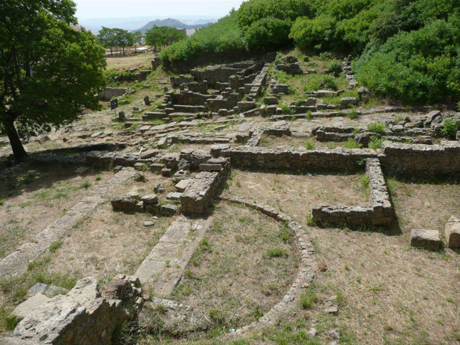 MORGANTINA - bouleuterion
