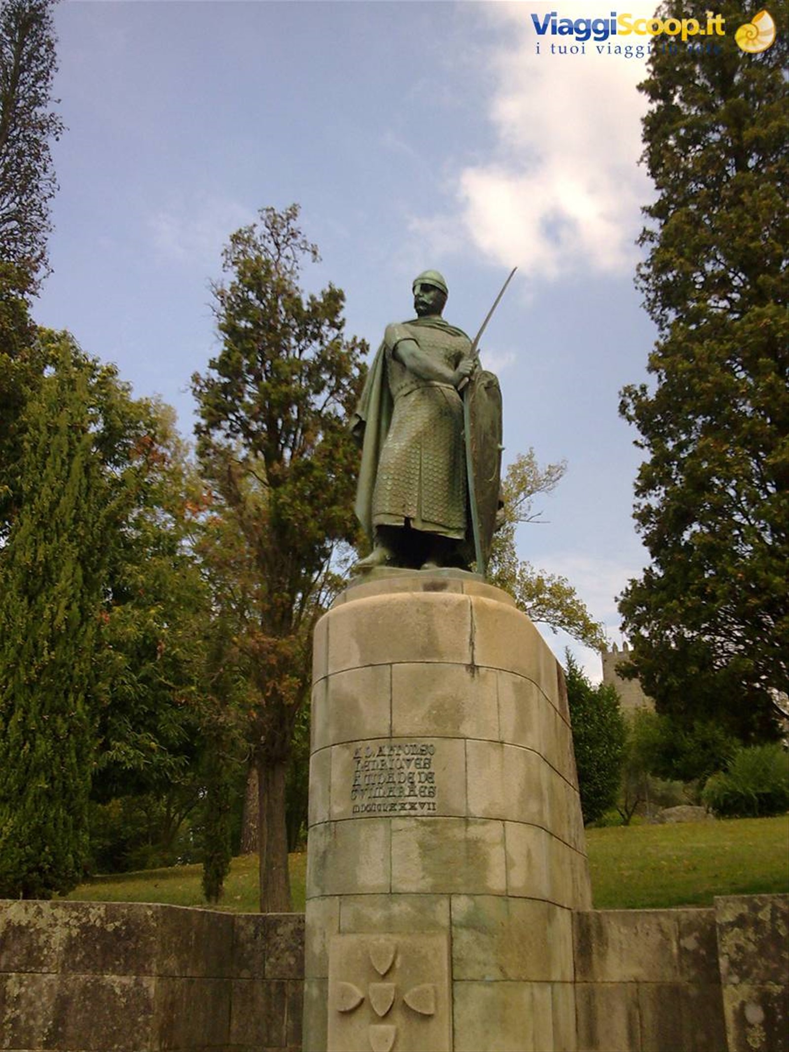 Statua Crociato