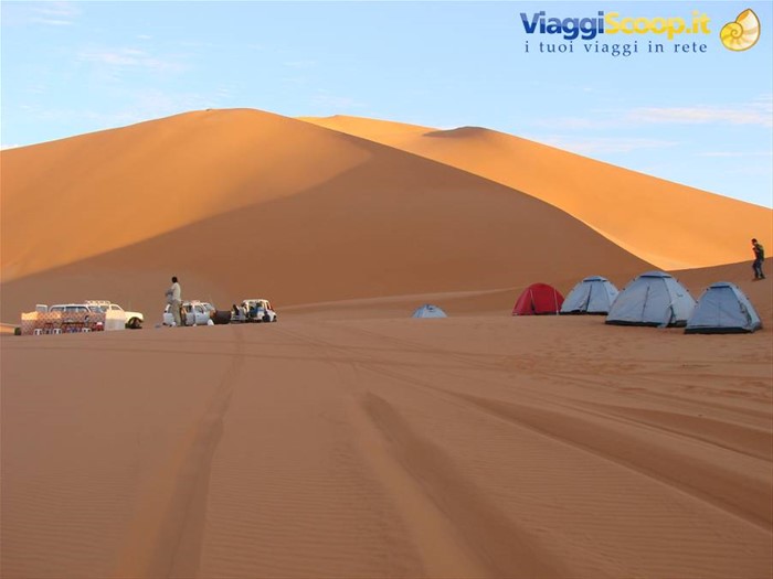 il nostro campo fra le dune del Murzuq