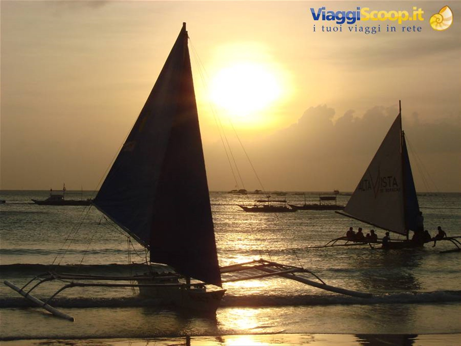 tramonto sulla white beach