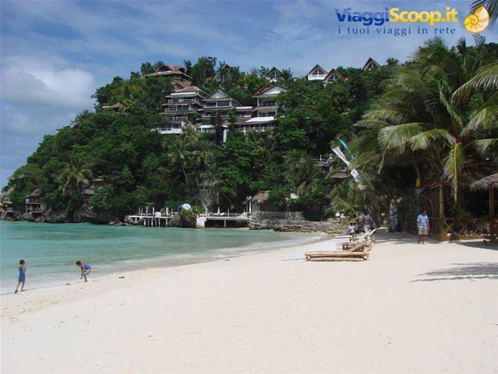 Diniwid Beach