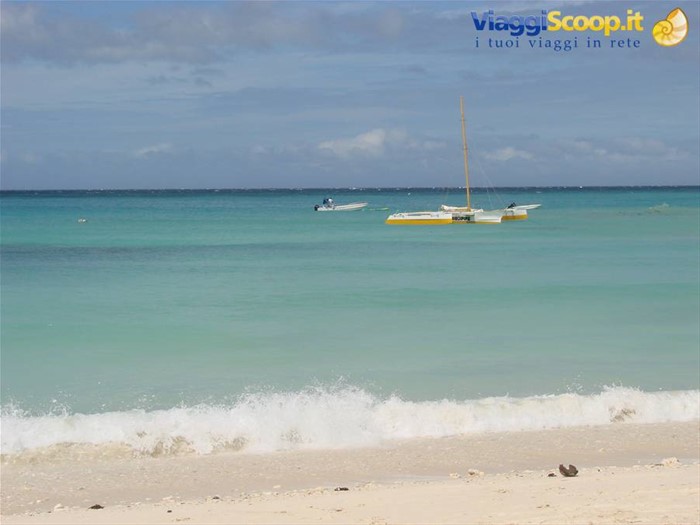 Diniwid beach