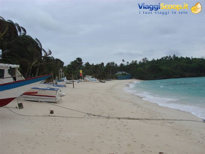 Tambisaan beach