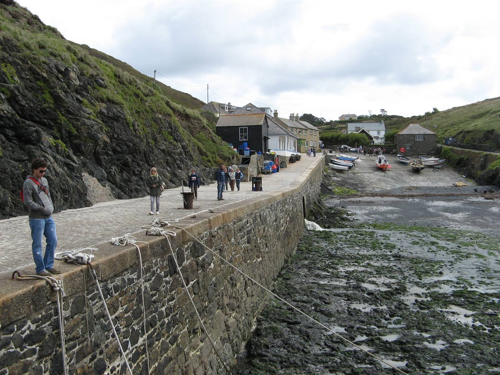 Bassa marea a Mullion Cove ( Lizard)