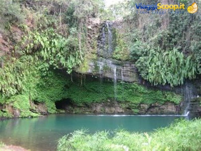 Tour dell'isola - cascate -
