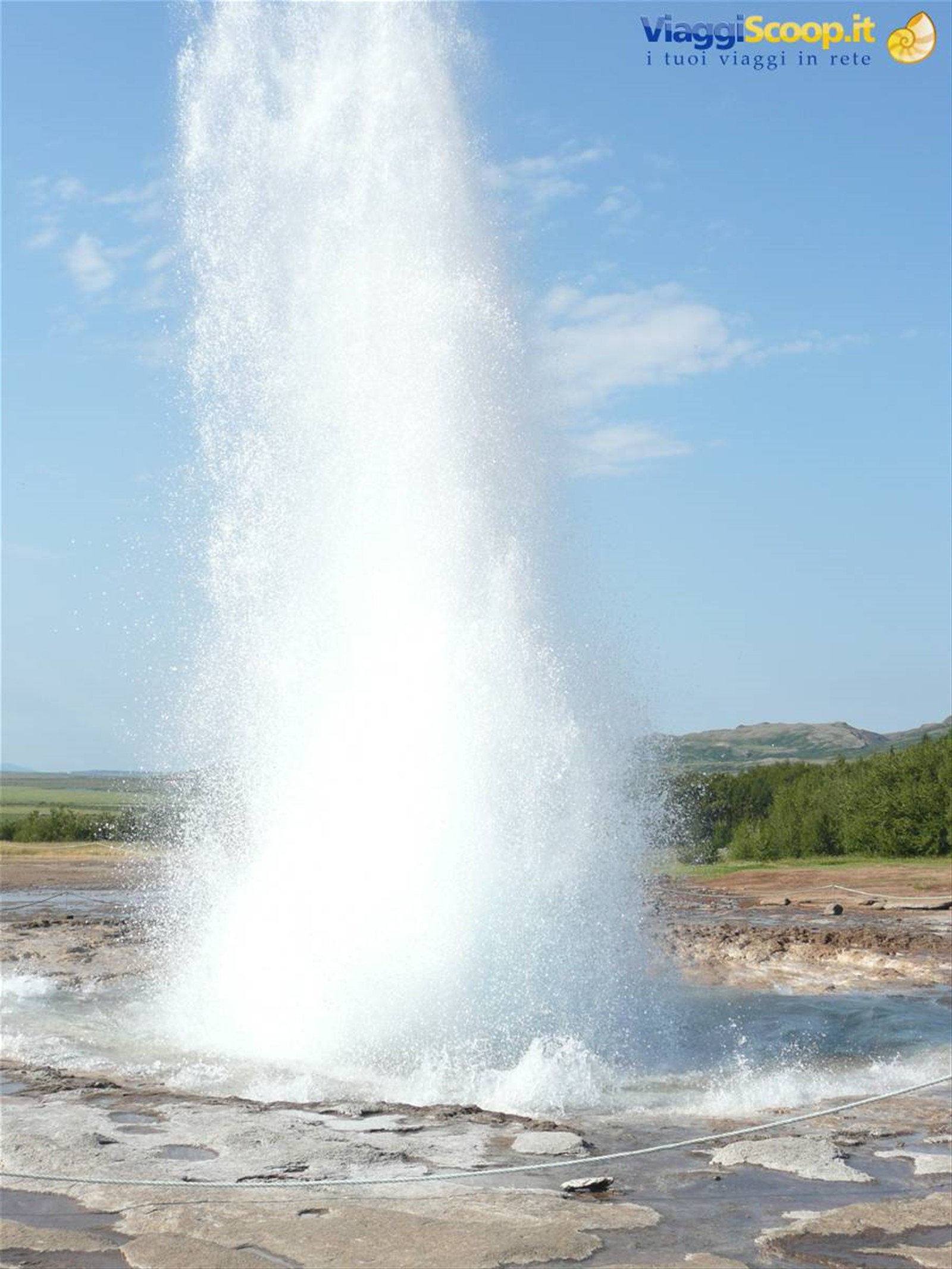 Strokkur - Geysir