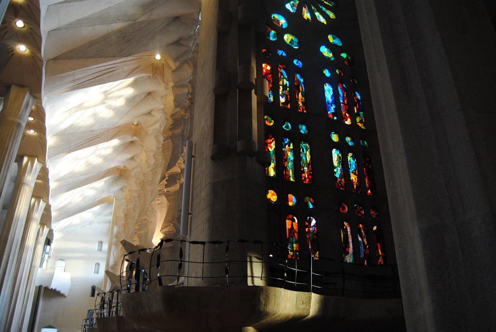 Interno della Sagrada Familia