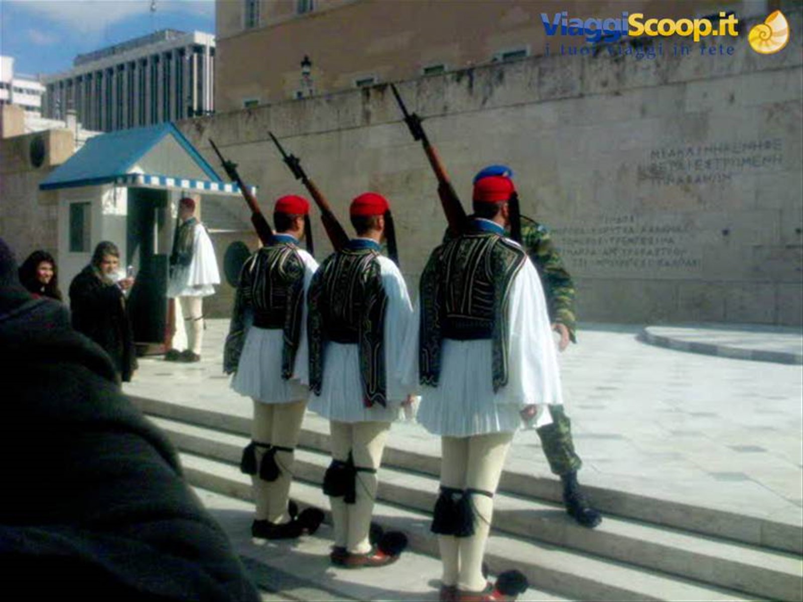Cambio della guardia al Parlamento