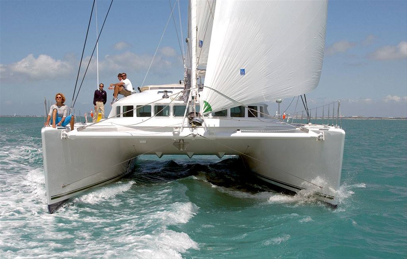 Crociera in barca a vela su catamarano