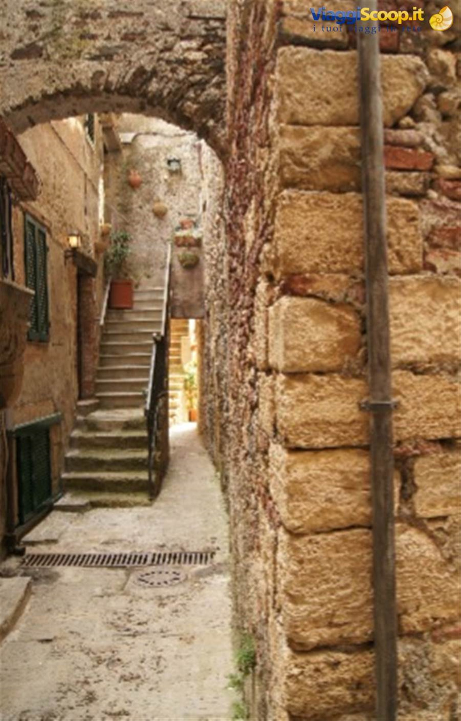 Capalbio vicolo