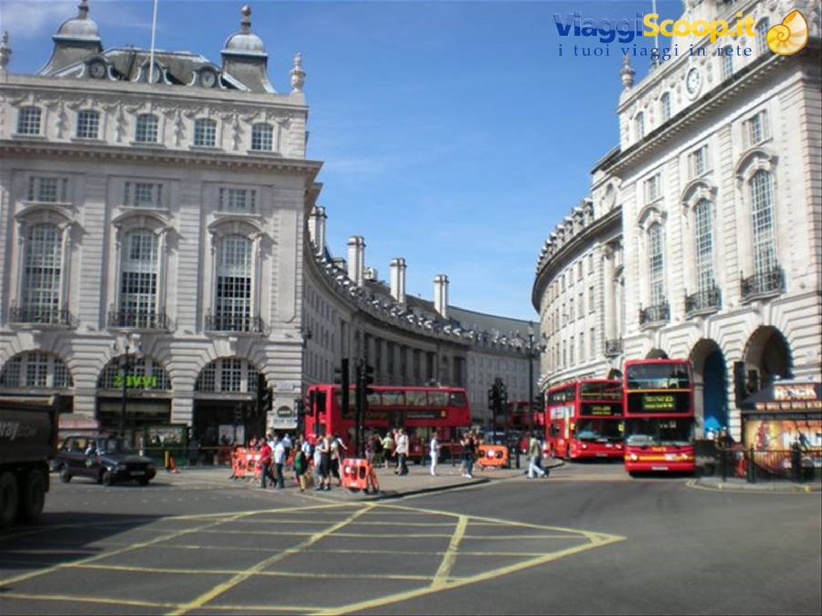 veduta da Piccadilly