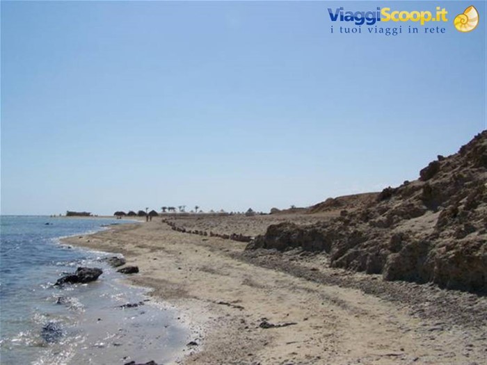 Passeggiata lungo la spiaggia