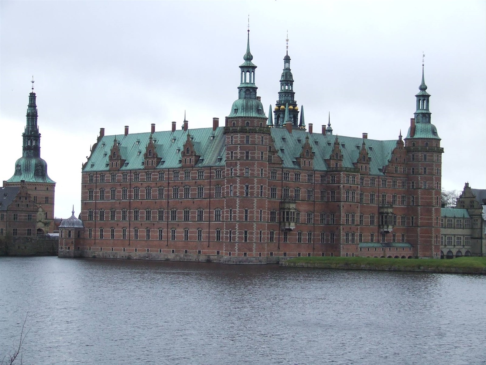 HILLEROD- Prospetto del Frederiksborg slot
