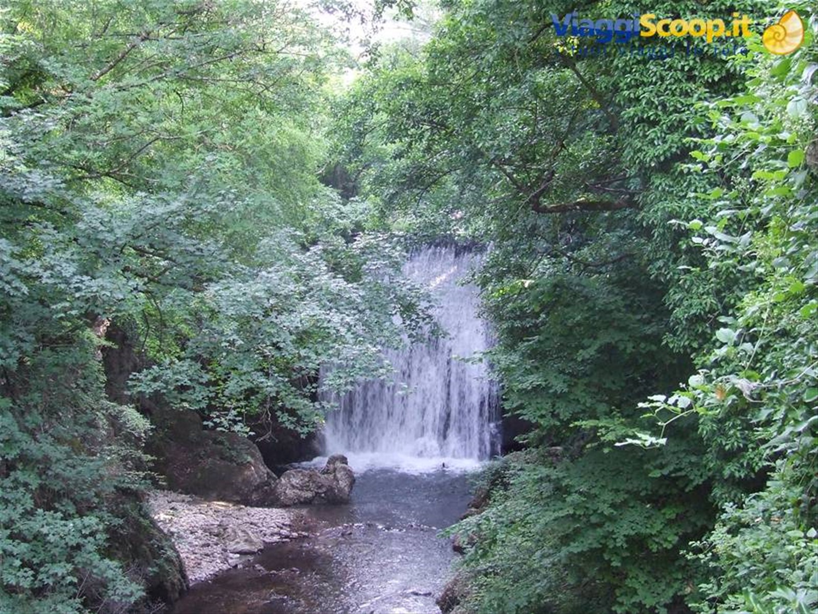 MONTELLA - Cascata sul Fiume Calore