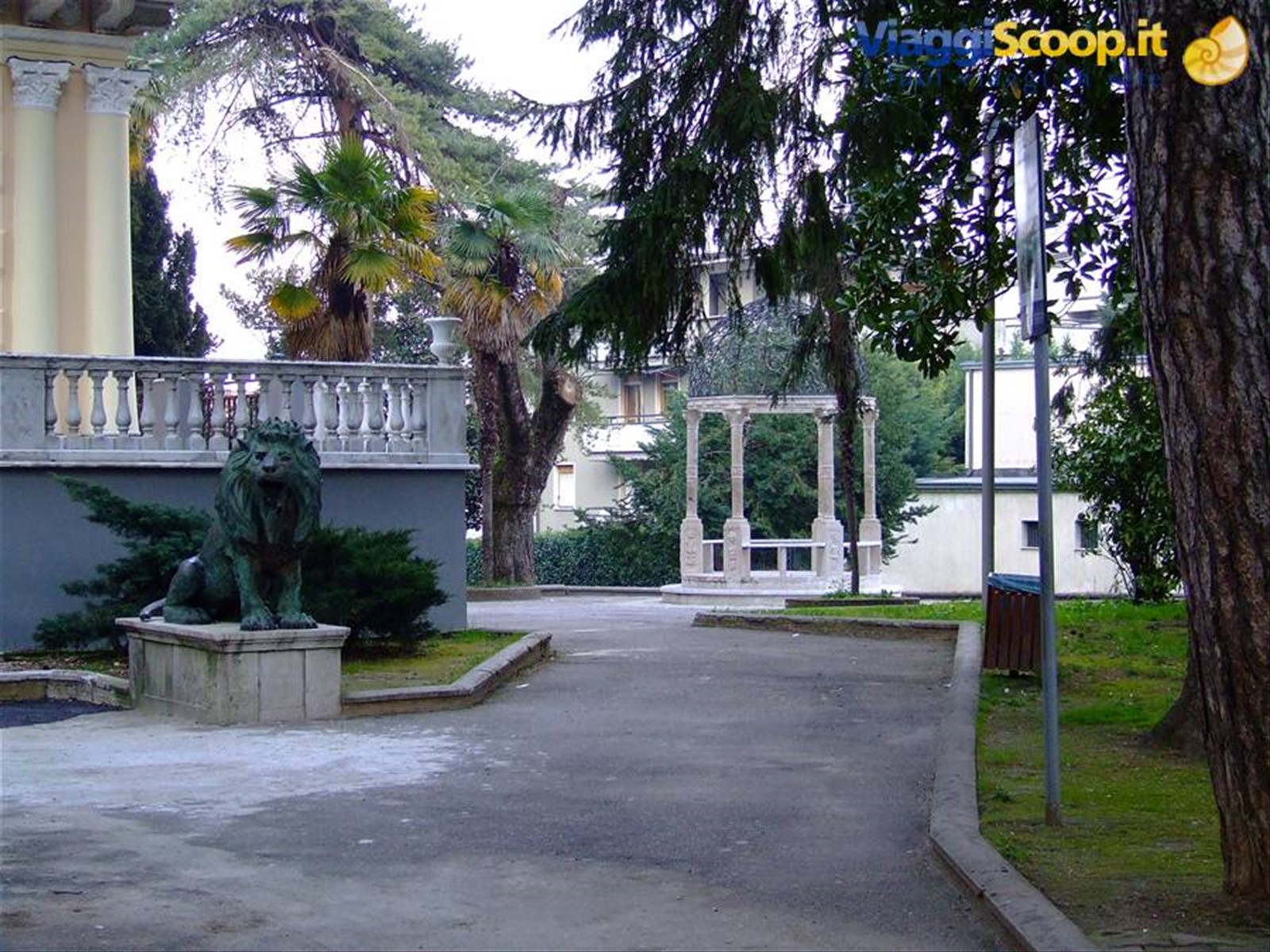 MONTELLA - Villa De Marco : particolare