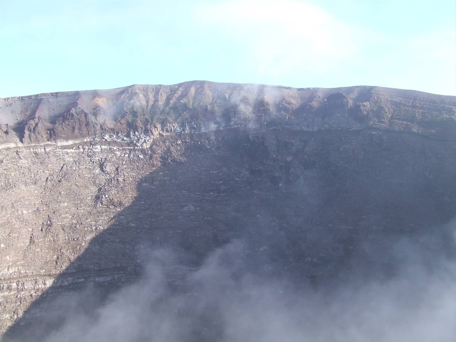 VESUVIO - Cratere fumante