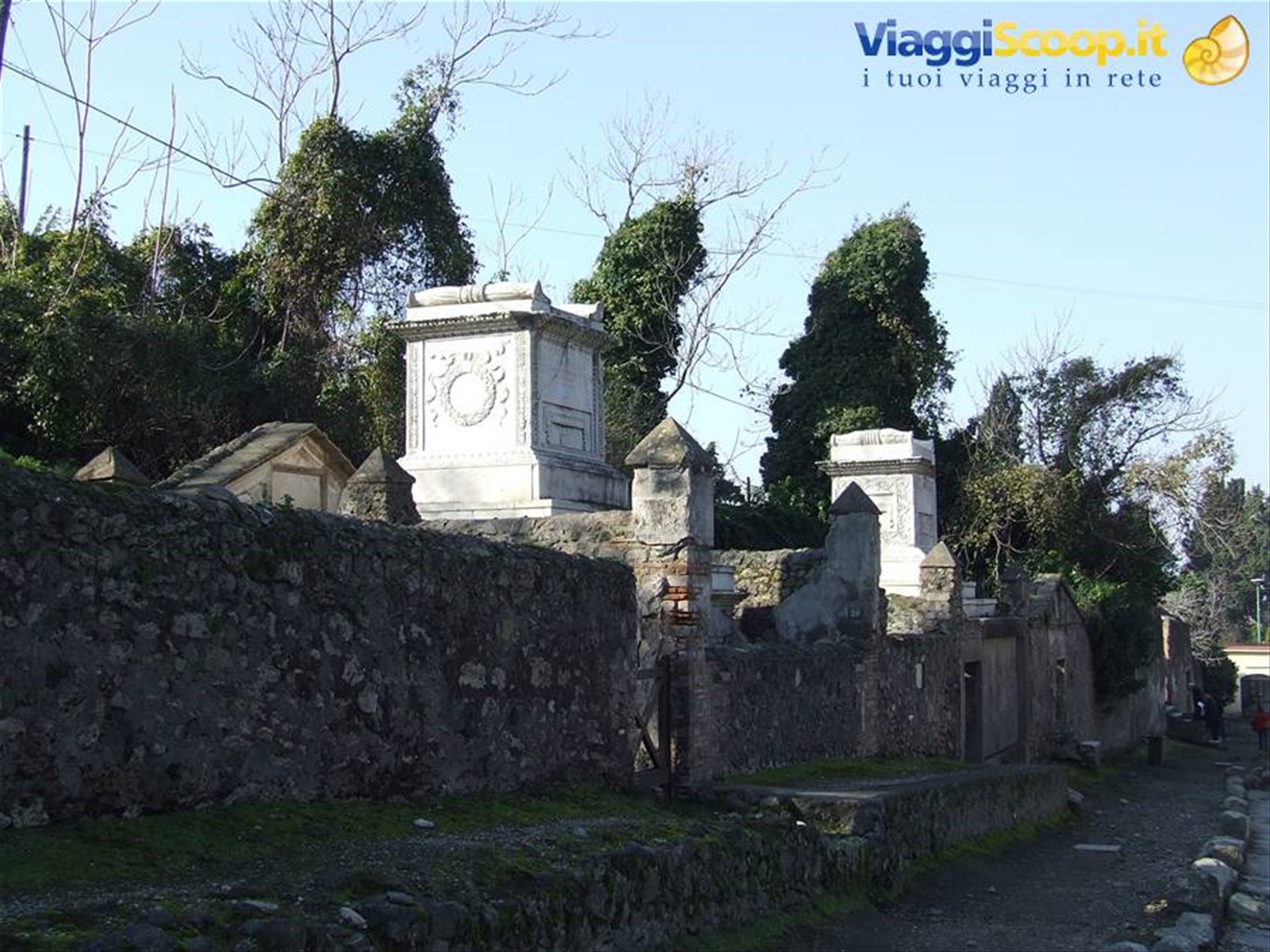 POMPEI - Tombe illustri