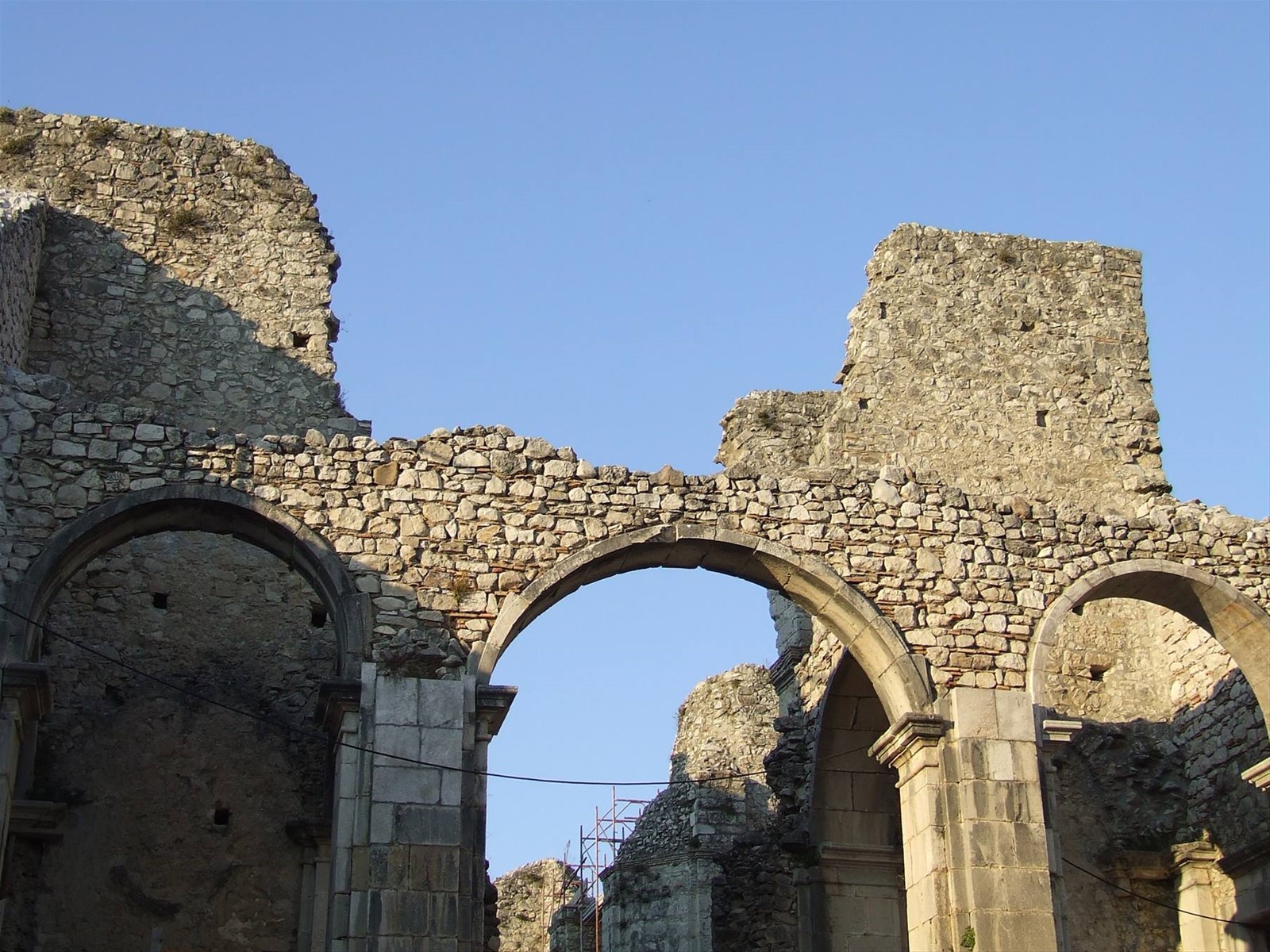 ABBAZIA del GOLETO - Chiesa del Vaccaro