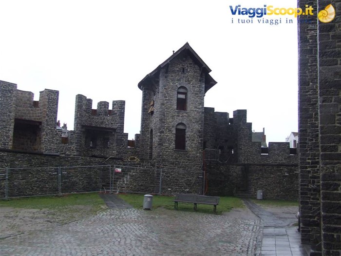 GANT - Castello dei Conti di Fiandra : particolare