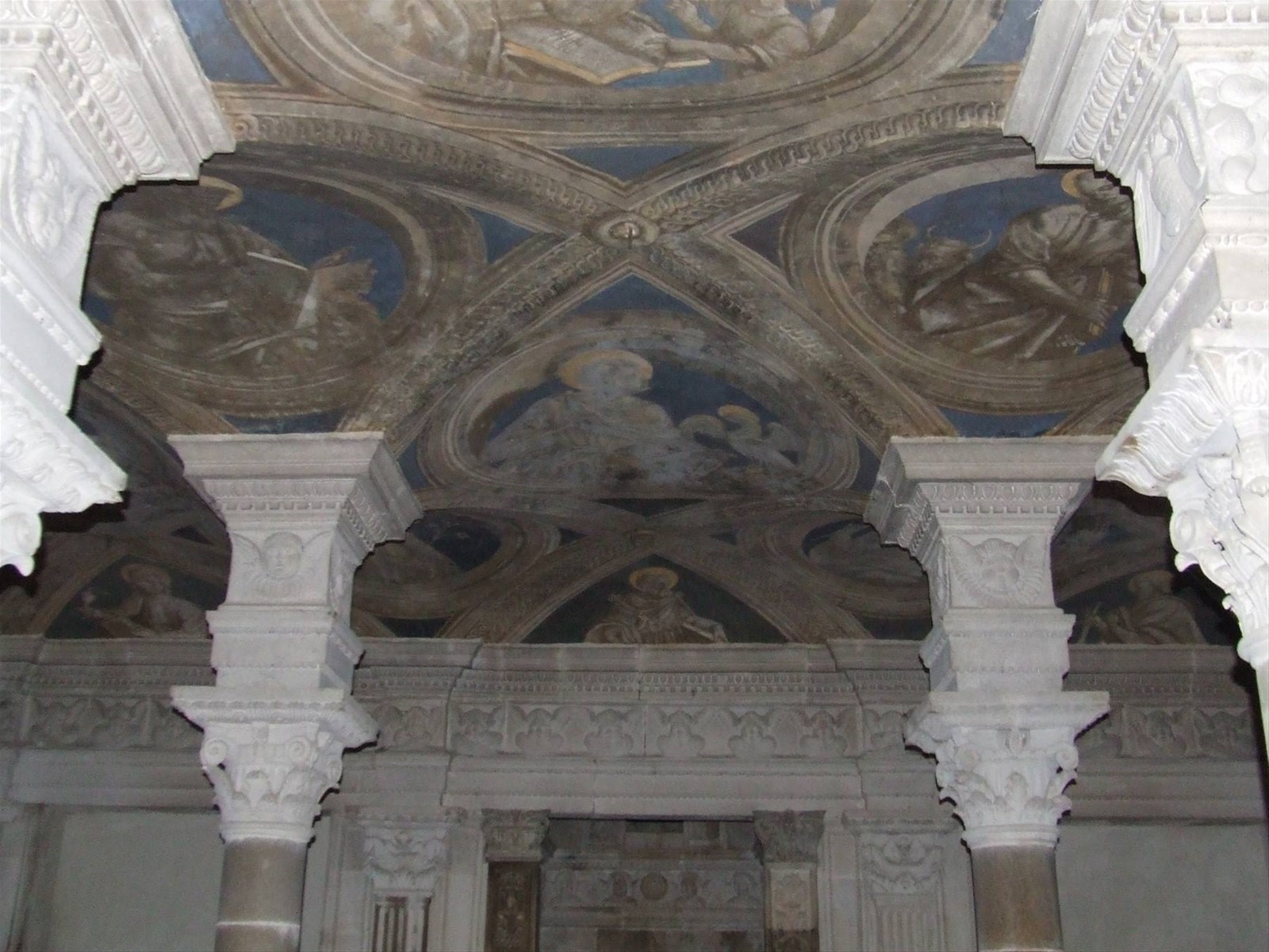 ACERENZA - Cripta della Cattedrale : soffitto