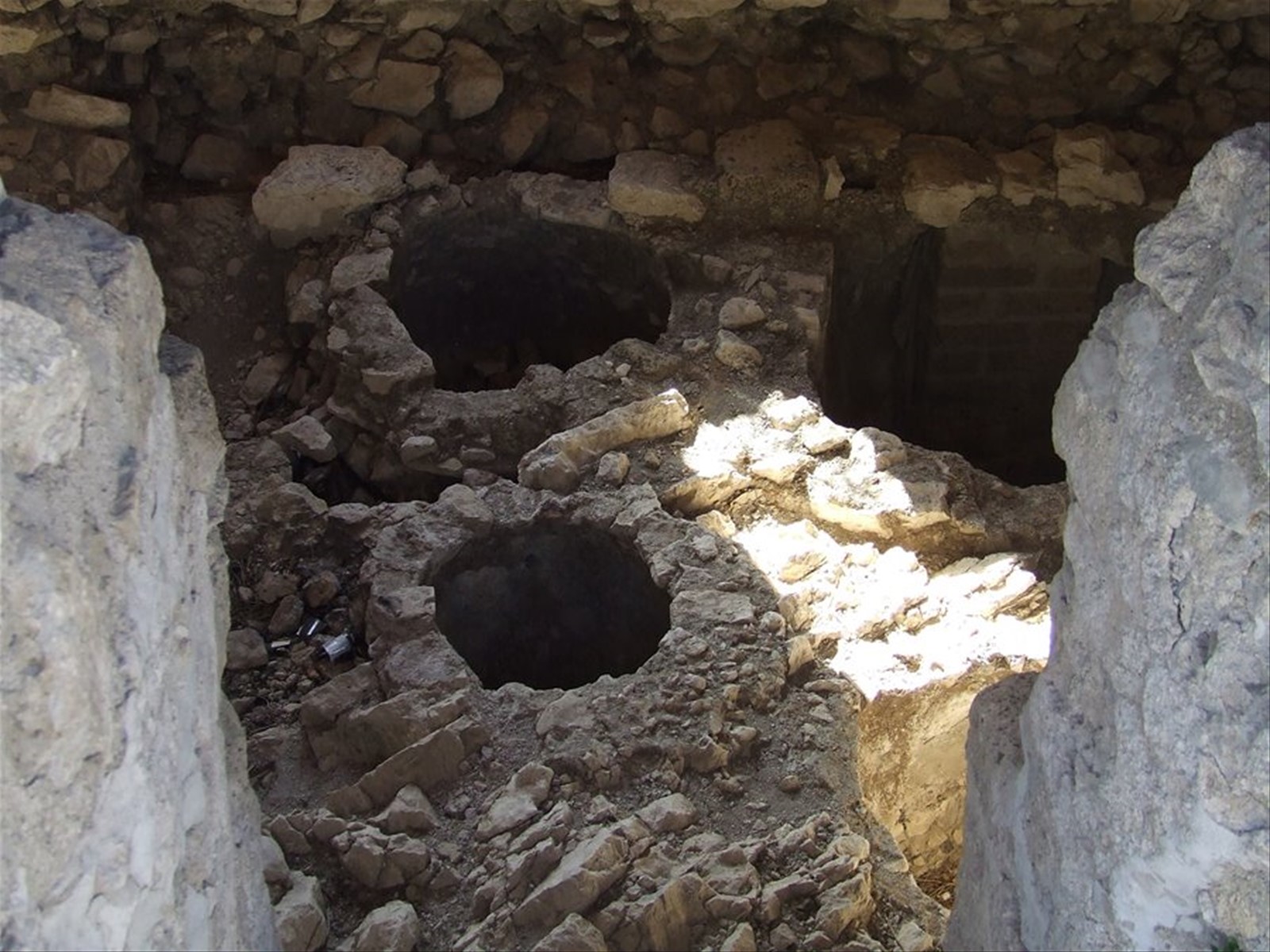 AVELLA - Castello Normanno