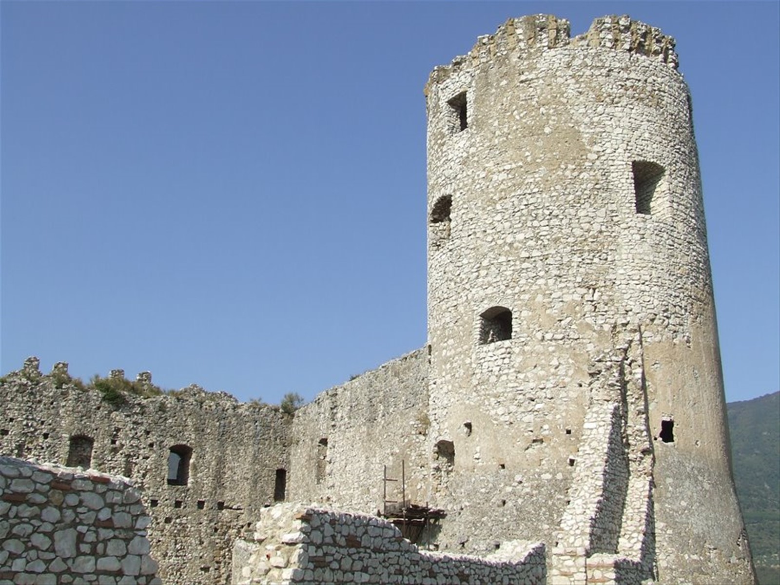 AVELLA - Castello Normanno