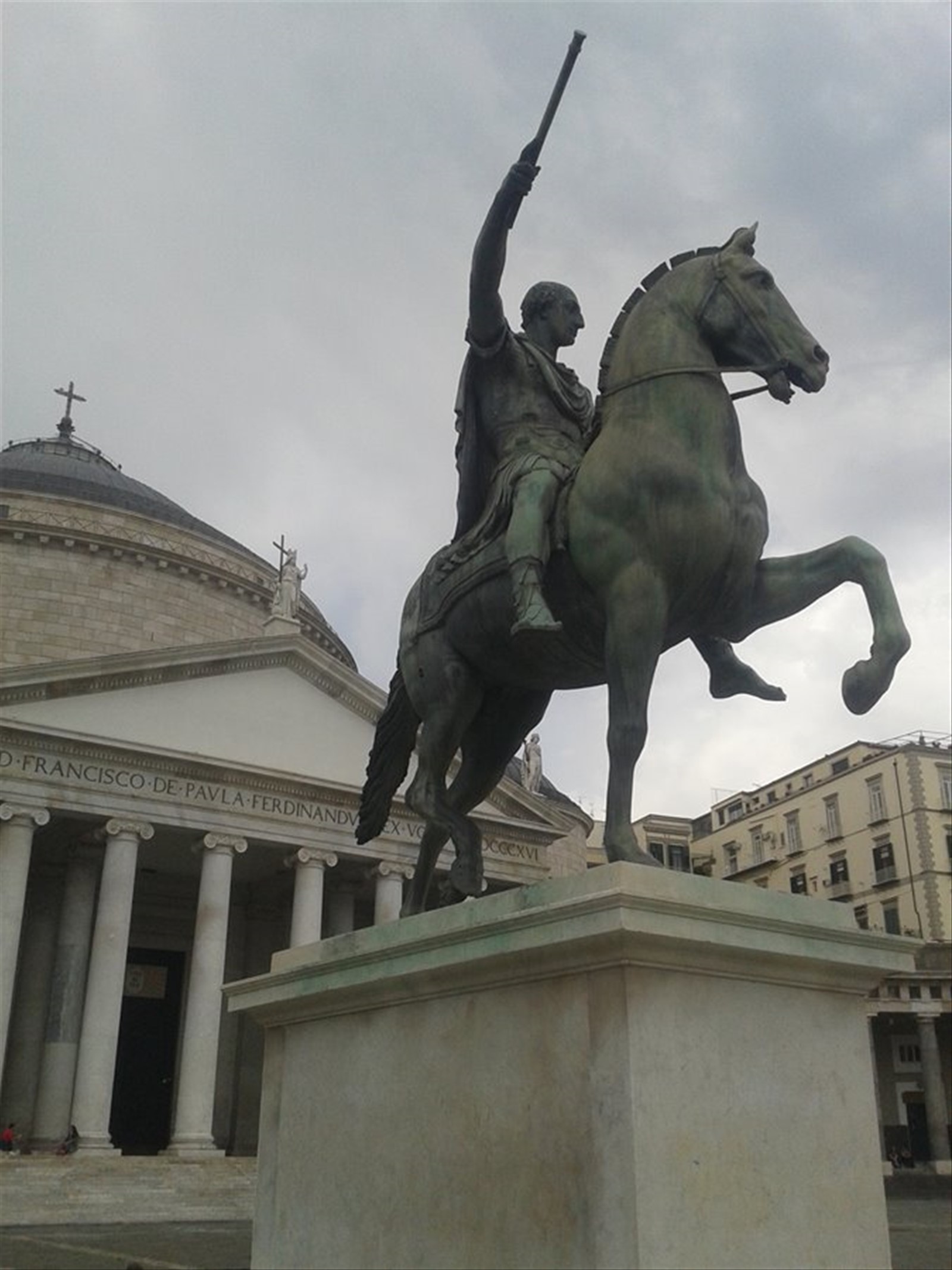 NAPOLI - Piazza del Plebiscito