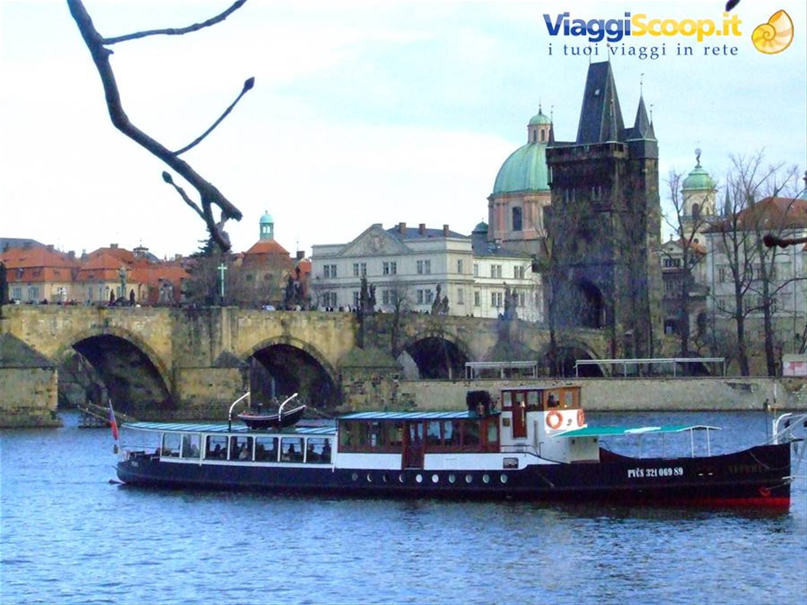PRAGA - Il fiume Moldava