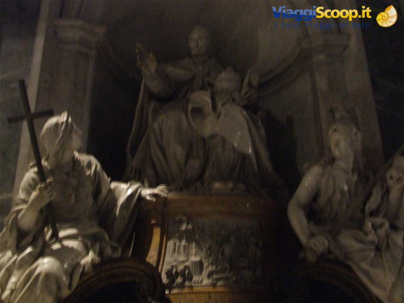 BASILICA DI S. PIETRO - Particolare