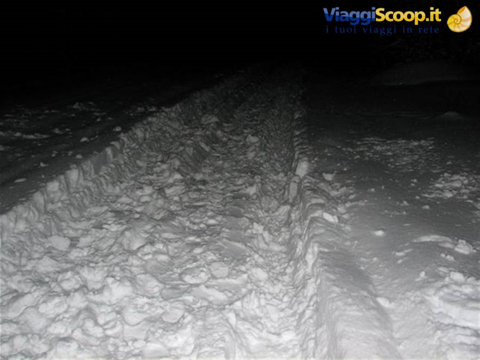 Le tracce dei nostri veicoli in neve profonda